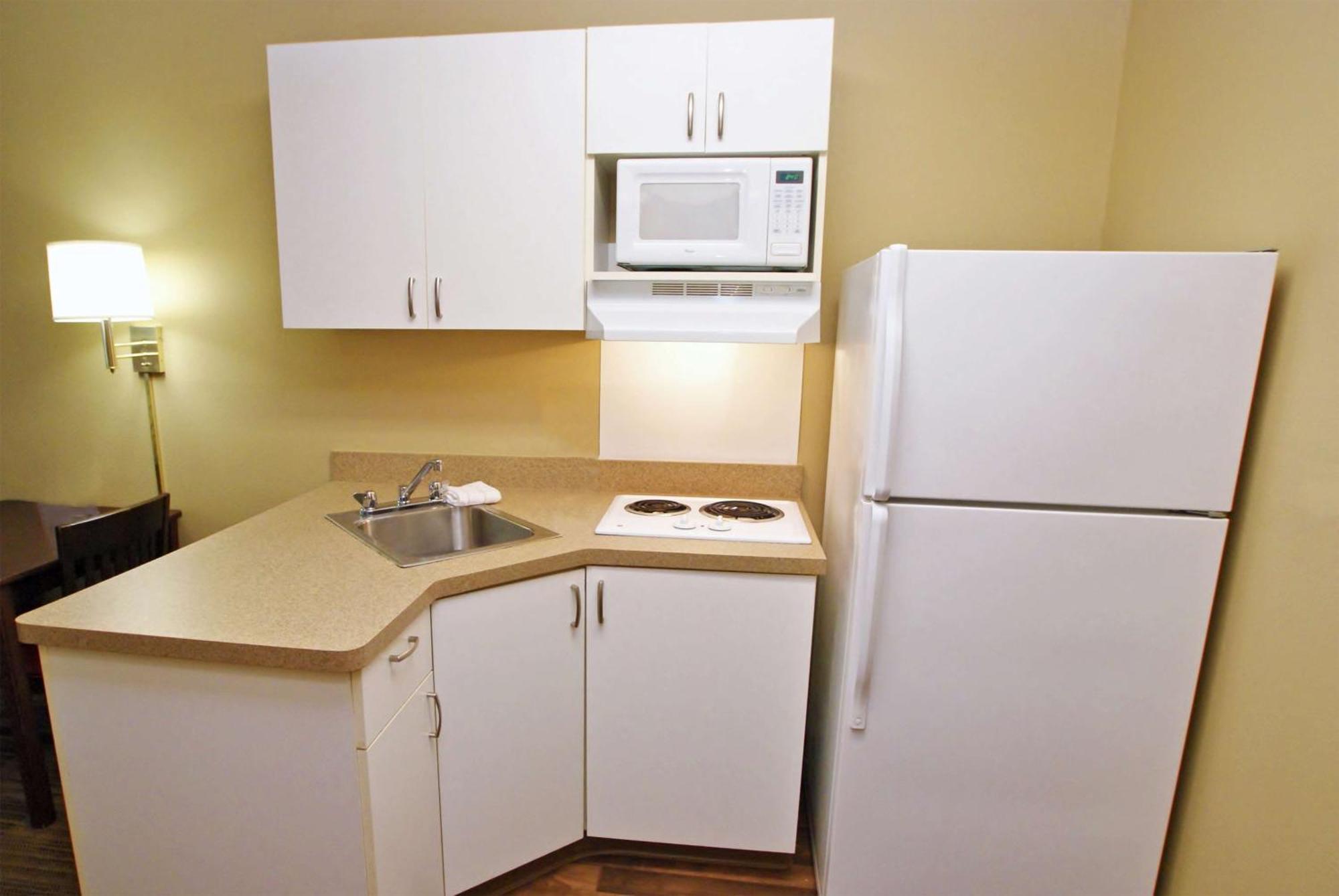 Extended Stay America Suites - Raleigh - Midtown Экстерьер фото
