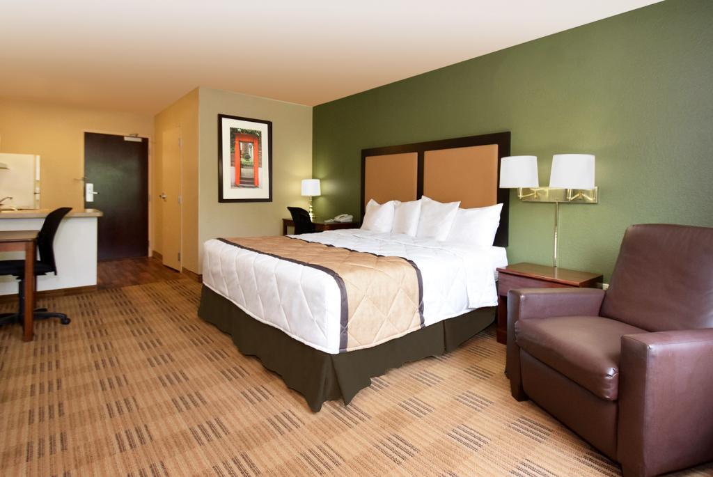 Extended Stay America Suites - Raleigh - Midtown Экстерьер фото